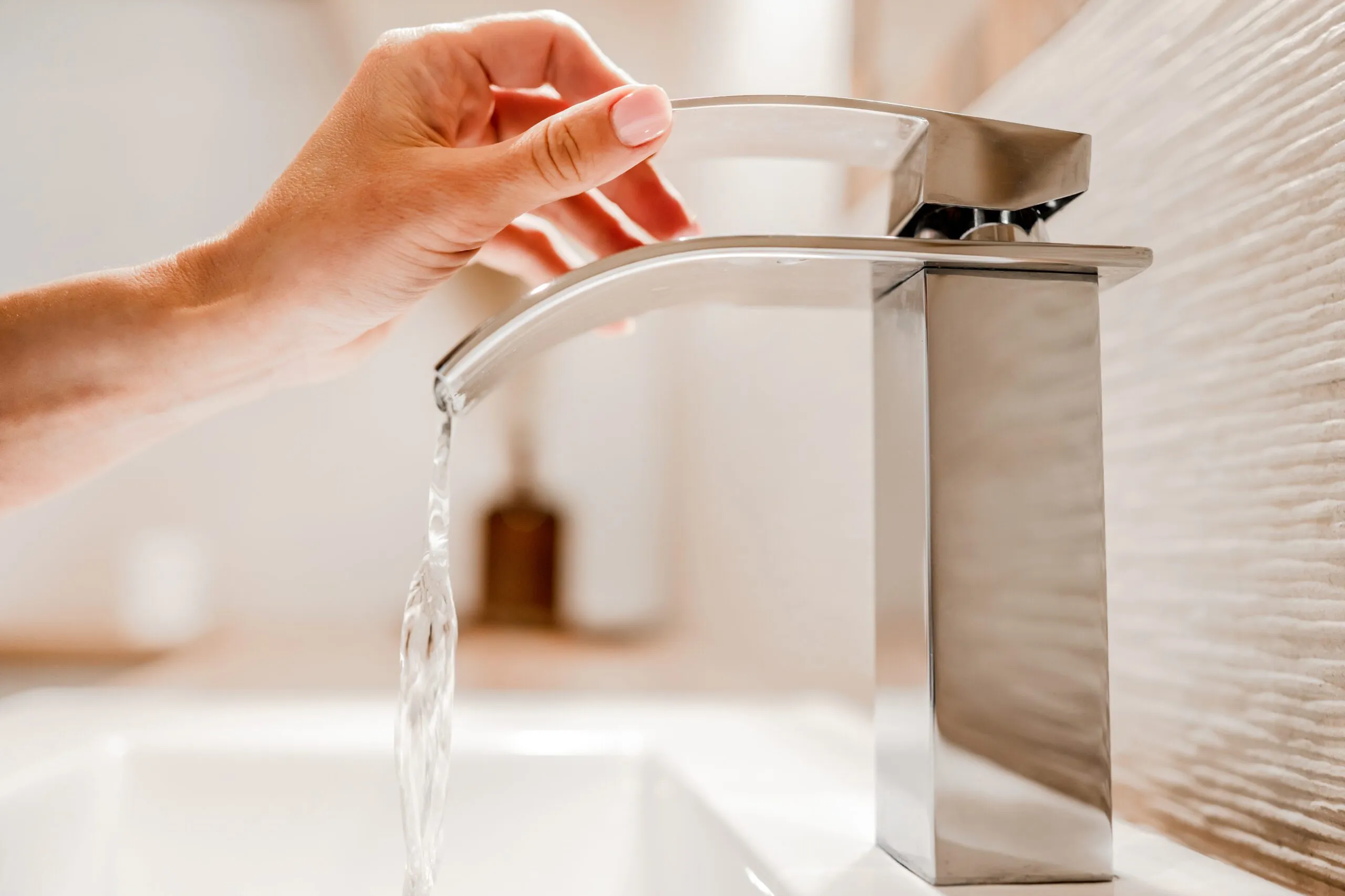 Mindful-Water-Usage-asdj123