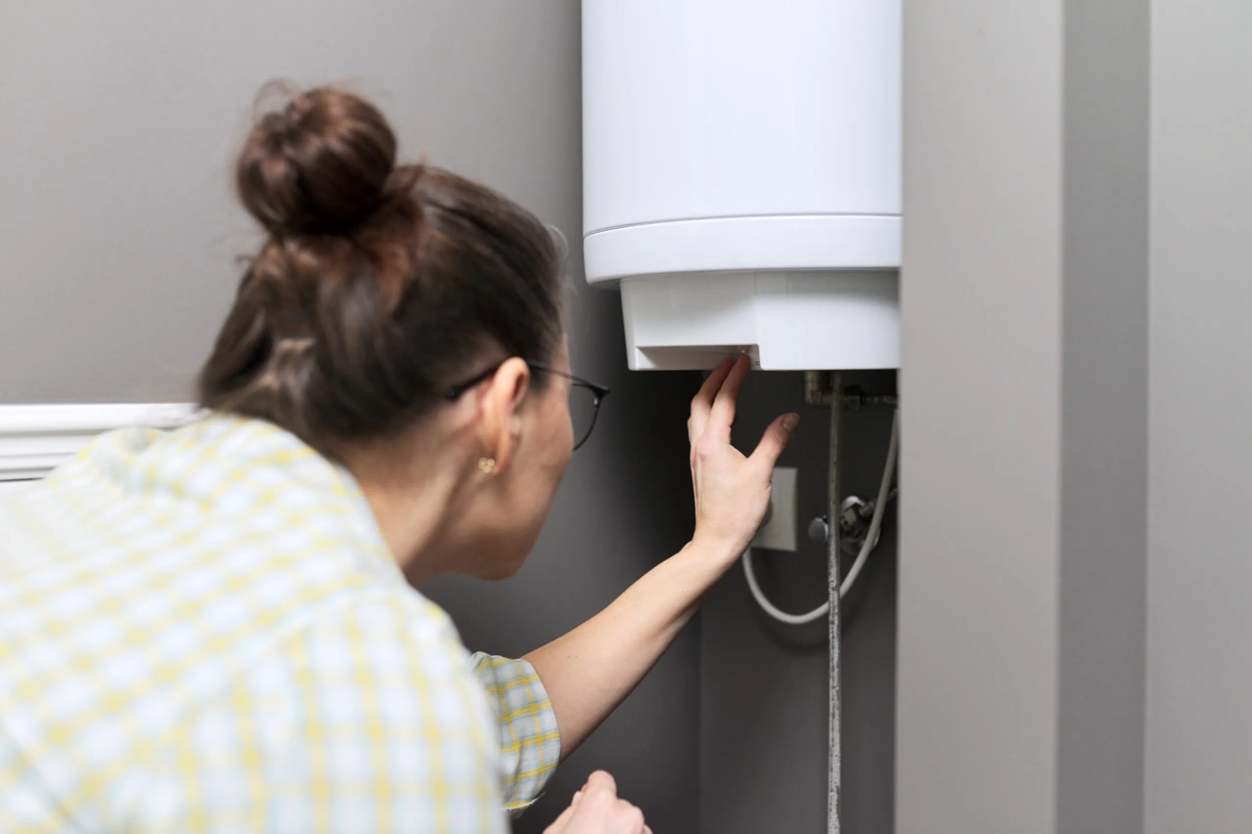 Home water heater- daw213