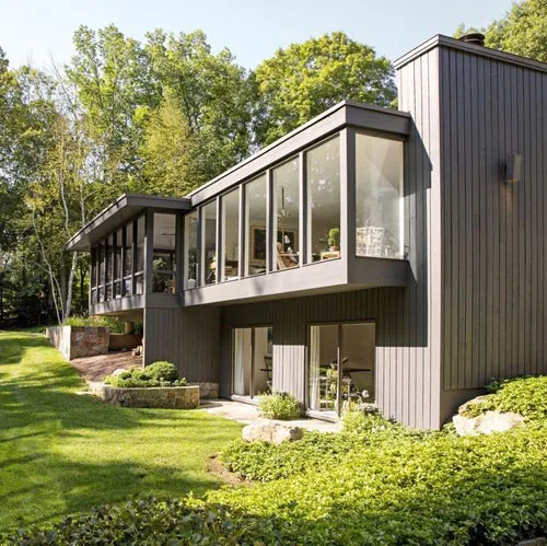 Outdoor view of a house